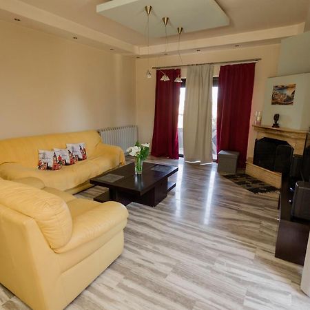 Arias'-Welcoming Guest House Kounoupidhiana Luaran gambar