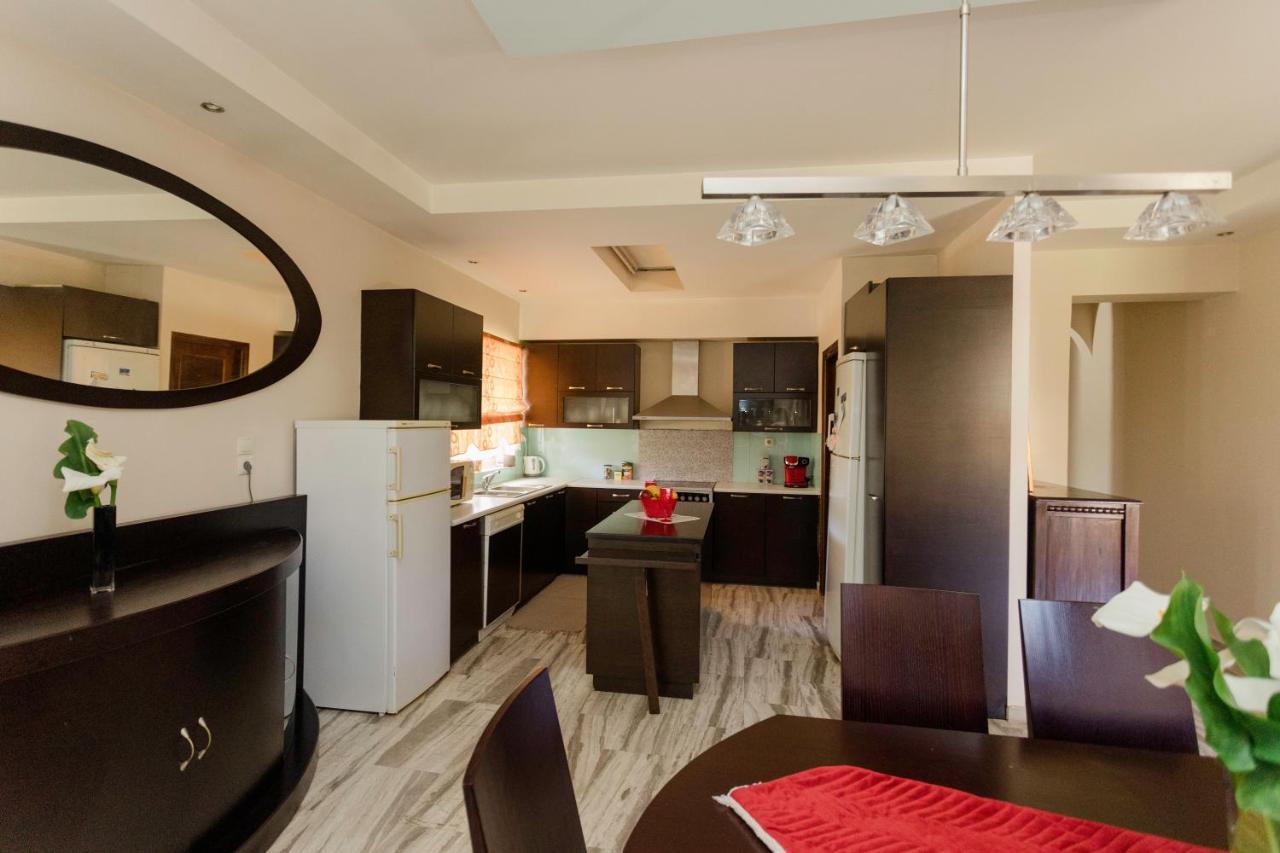 Arias'-Welcoming Guest House Kounoupidhiana Luaran gambar